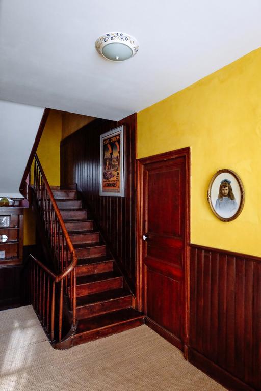 Le Poujastou Bed and Breakfast Juzet-de-Luchon Eksteriør billede