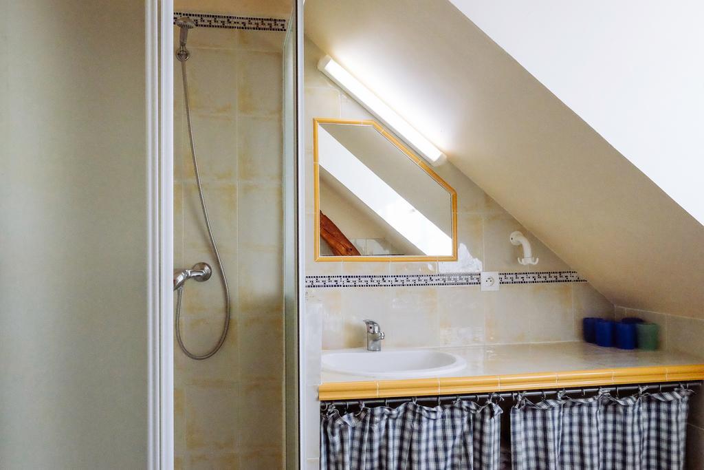 Le Poujastou Bed and Breakfast Juzet-de-Luchon Eksteriør billede