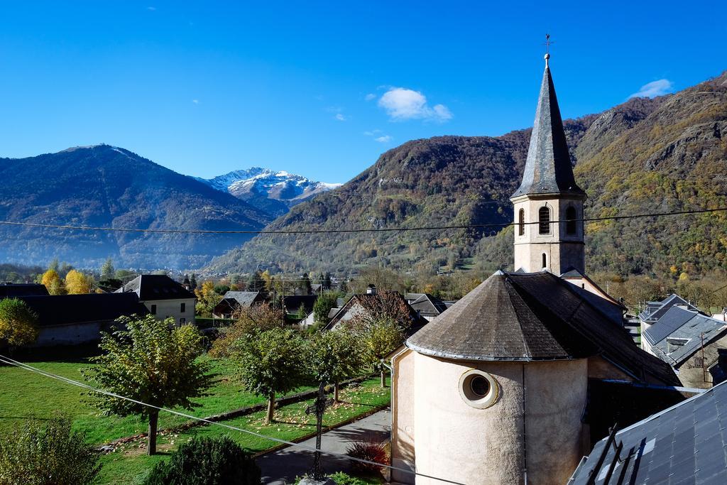 Le Poujastou Bed and Breakfast Juzet-de-Luchon Eksteriør billede